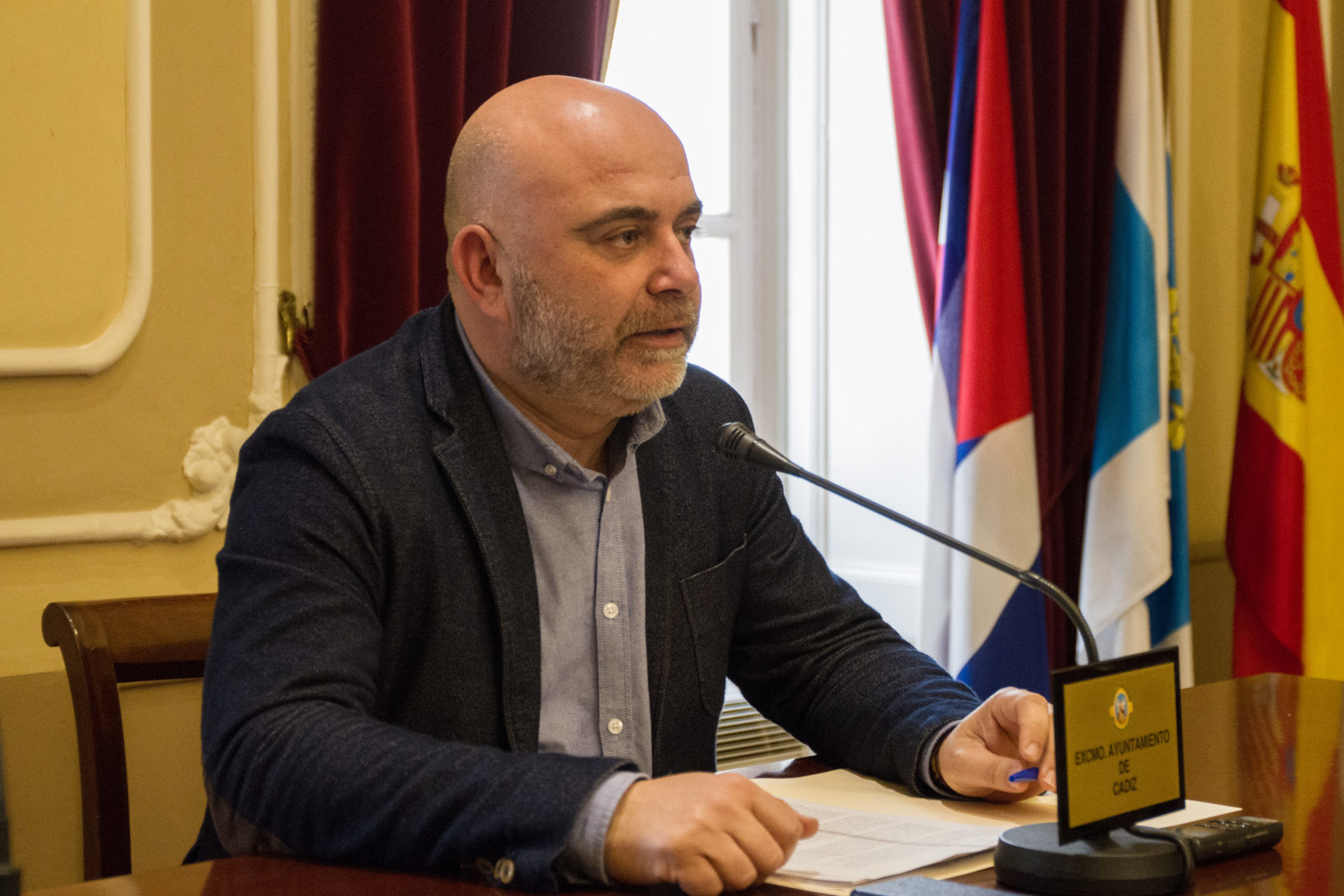 El horario para depositar la basura en los contenedores vuelve a ser de